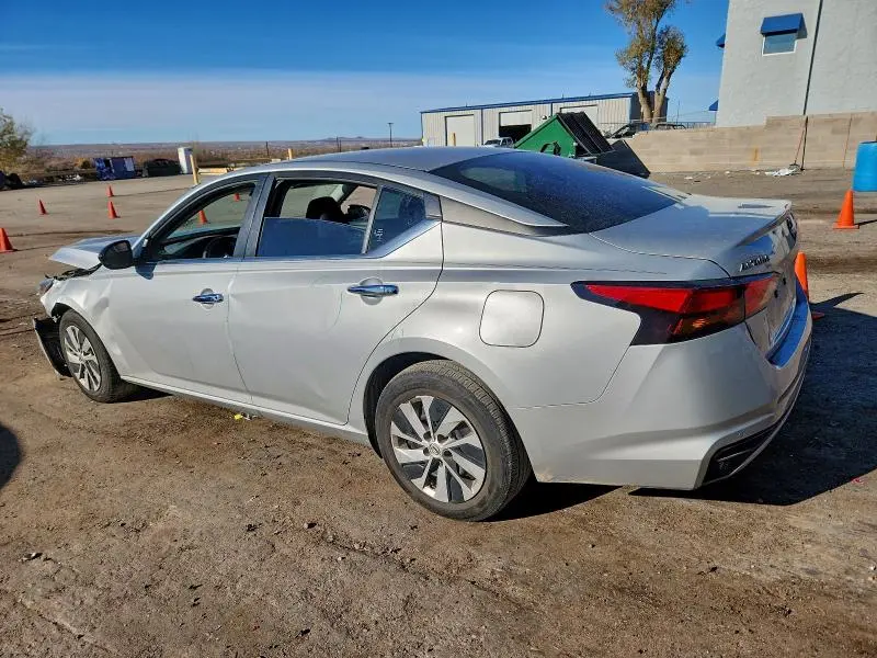 2024 NISSAN ALTIMA S  