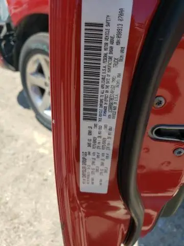 2014 RAM 1500 ST  