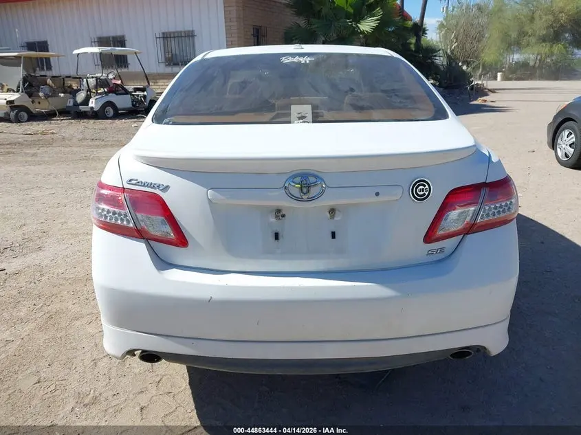 2010 TOYOTA CAMRY SE