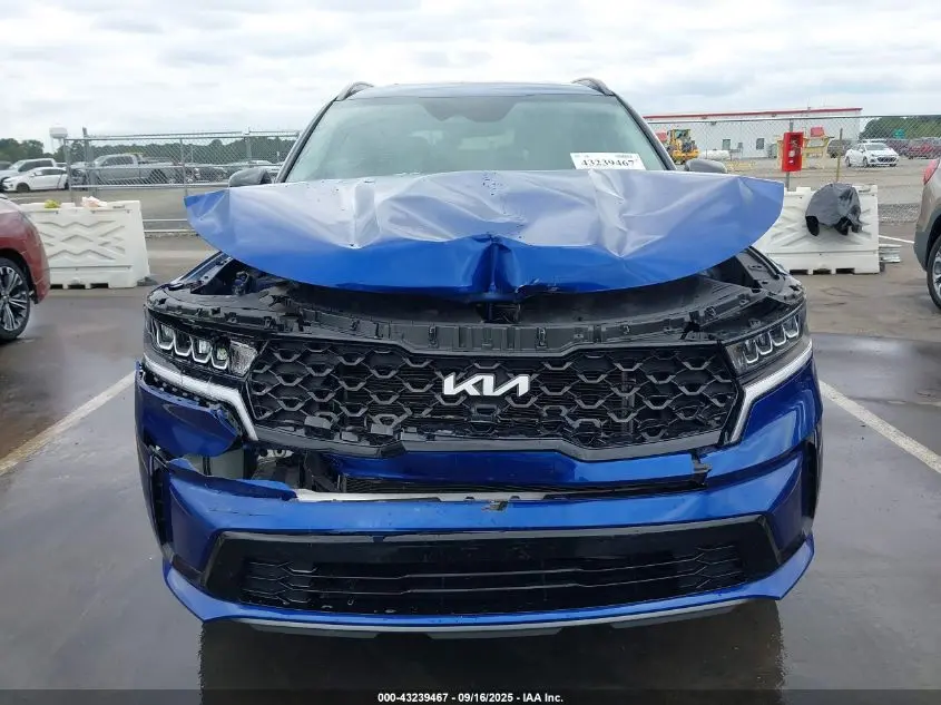 2022 KIA SORENTO S