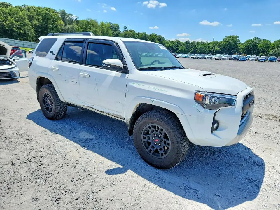 2024 TOYOTA 4RUNNER TRD OFF-ROAD PREMIUM  