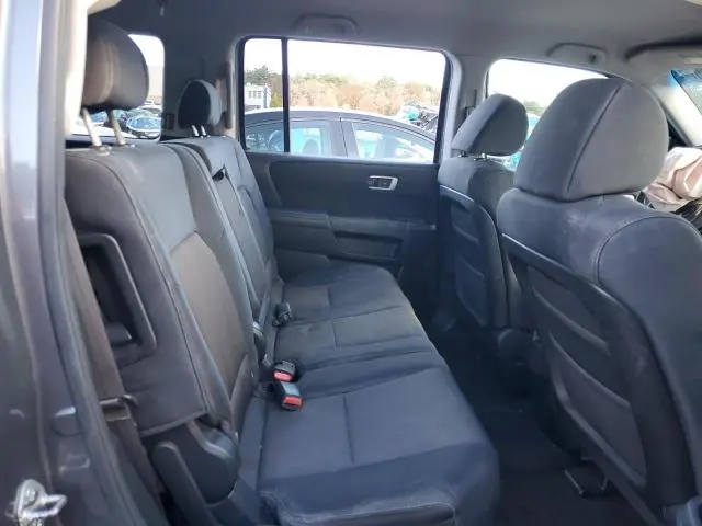 2011 HONDA PILOT LX  