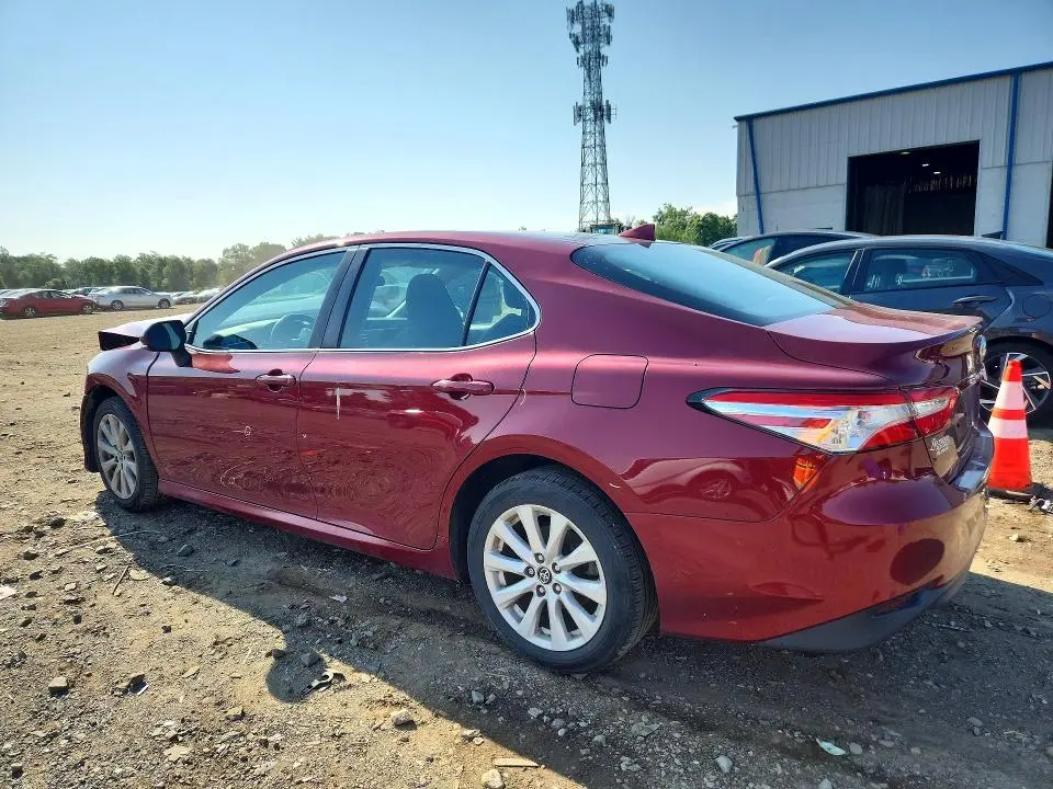 2019 TOYOTA CAMRY LE  