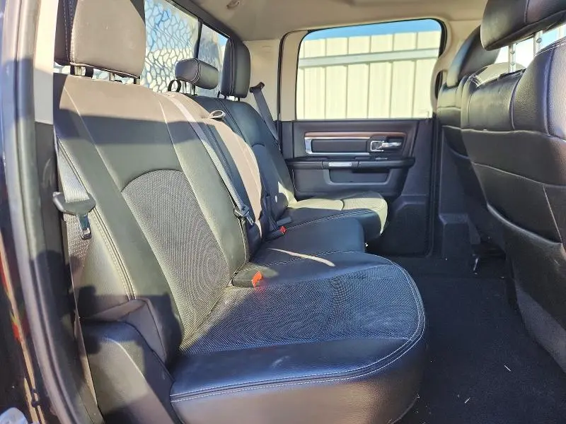 2015 RAM 3500 LARAMIE  