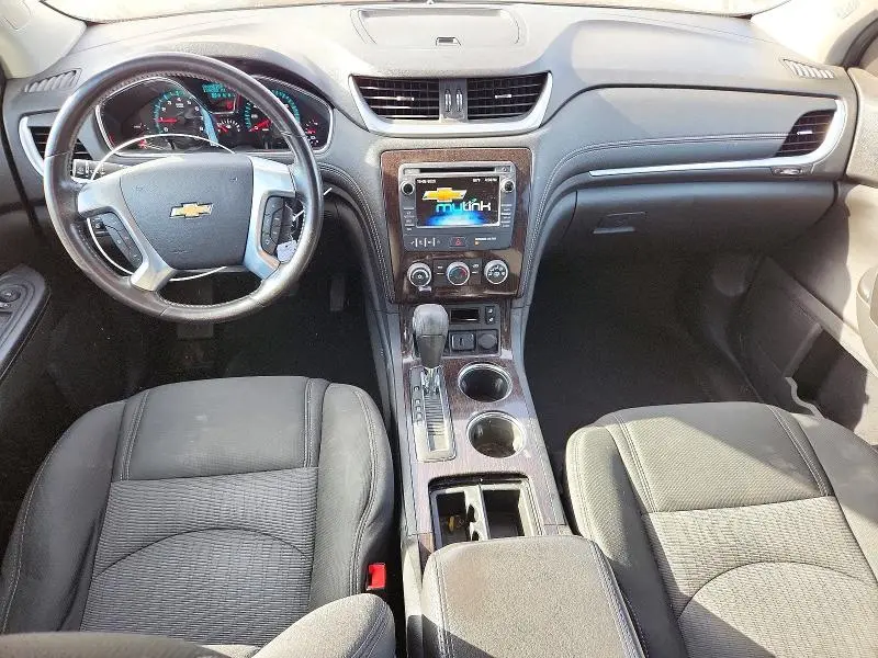 2015 CHEVROLET TRAVERSE LT  
