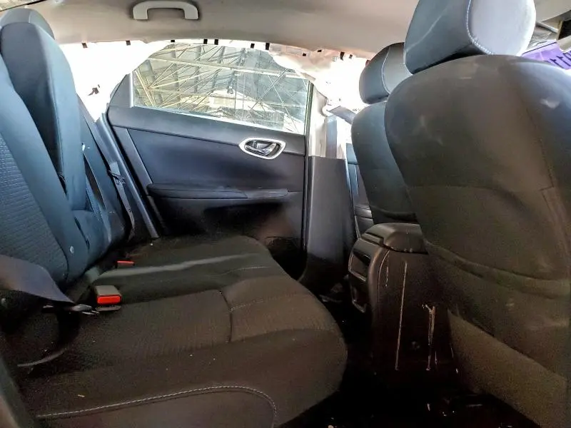 2016 NISSAN SENTRA SR  
