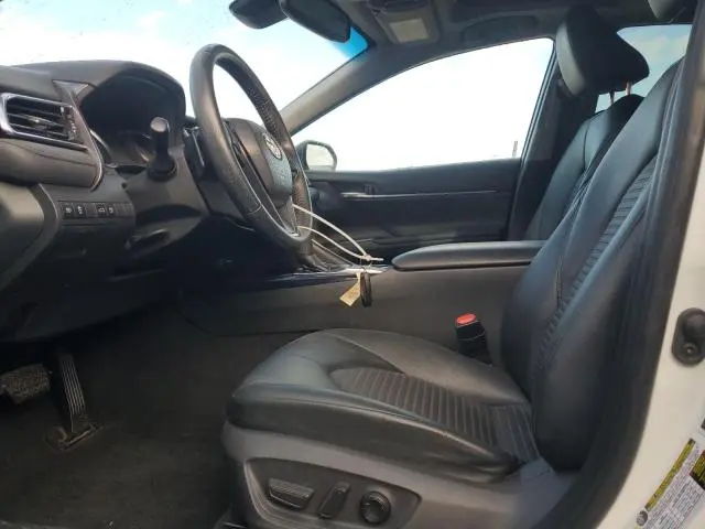 2018 TOYOTA CAMRY SE  
