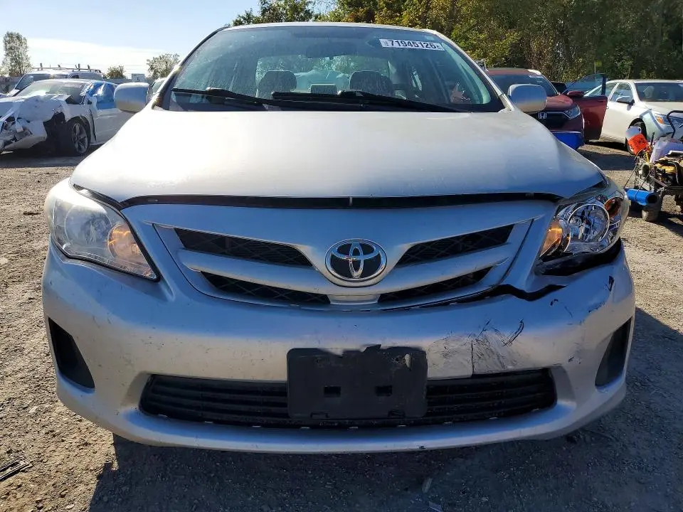 2013 TOYOTA COROLLA BASE  