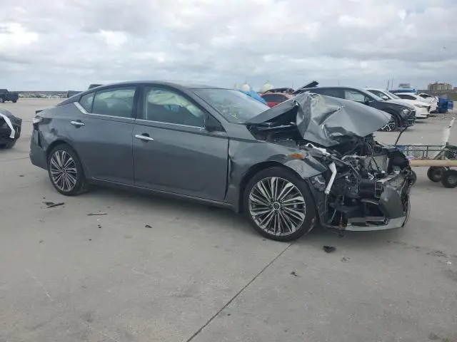 2023 NISSAN ALTIMA SL  