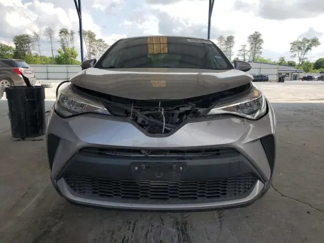 2020 TOYOTA C-HR XLE  