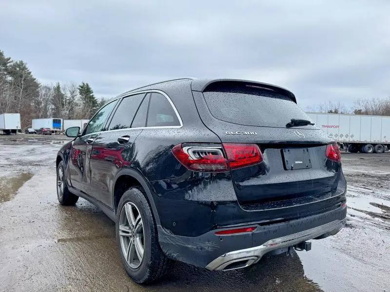 2022 MERCEDES-BENZ GLC 300 4MATIC  