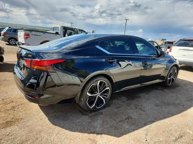 2024 NISSAN ALTIMA SR  