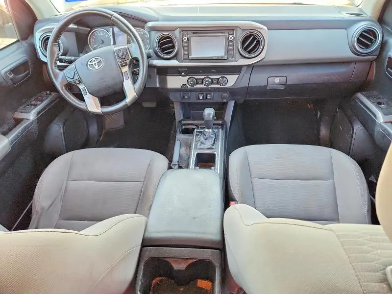2019 TOYOTA TACOMA SR5 V6  