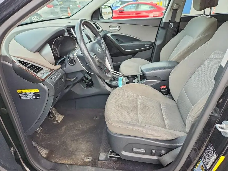2017 HYUNDAI SANTA FE SE  