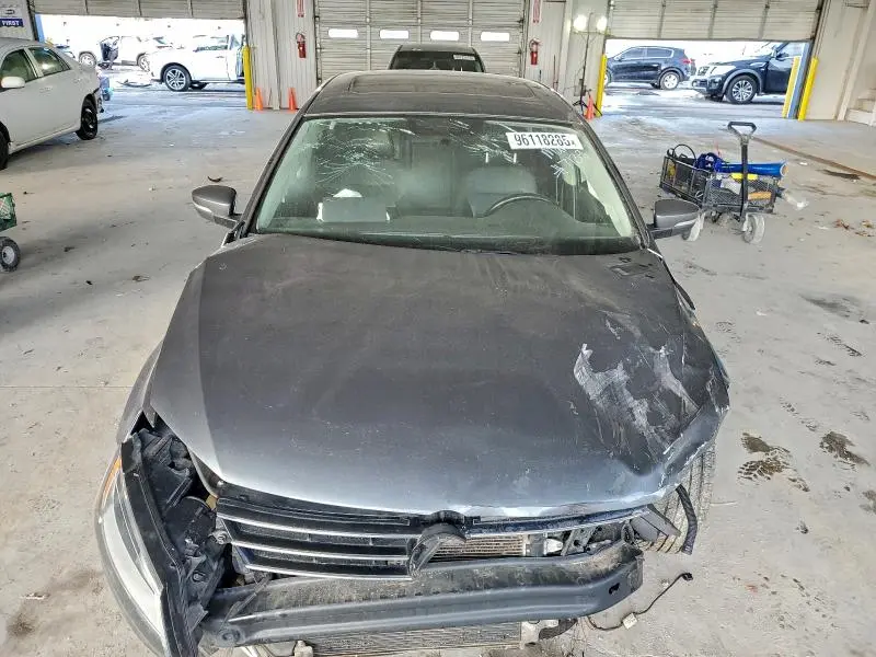 2015 VOLKSWAGEN JETTA SE  