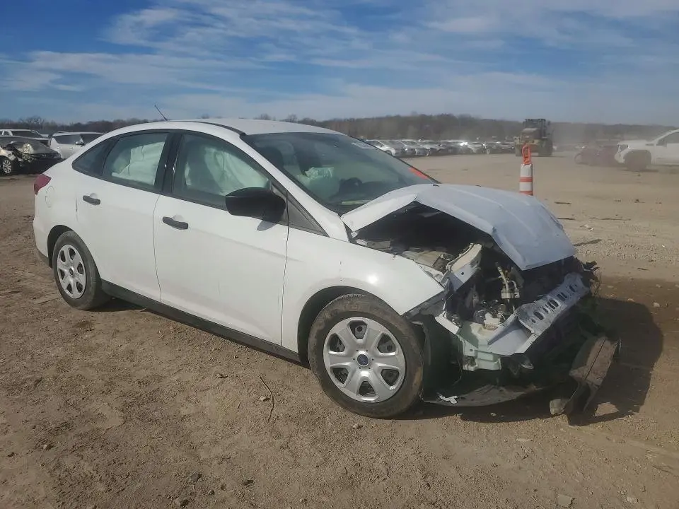 2017 FORD FOCUS