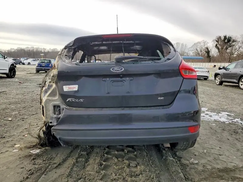 2018 FORD FOCUS SE  