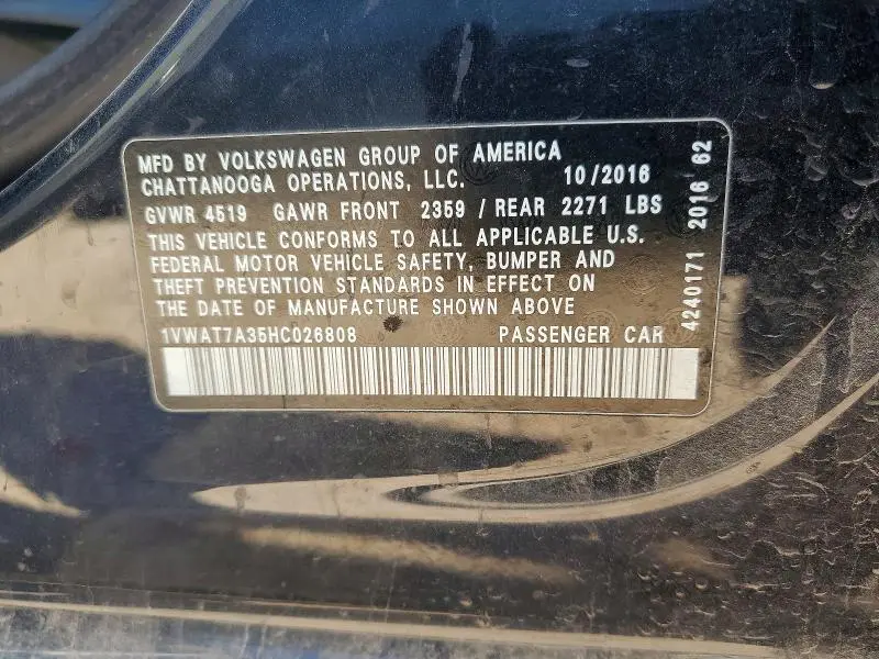 2017 VOLKSWAGEN PASSAT S  