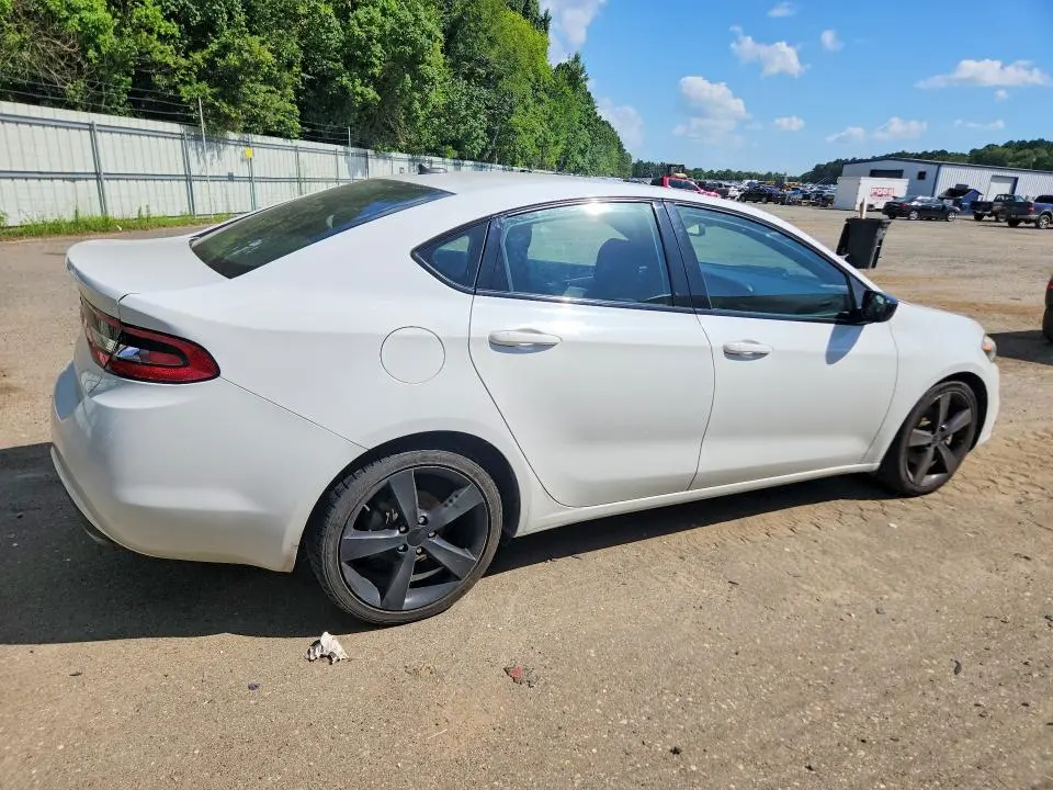 2015 DODGE DART SXT  