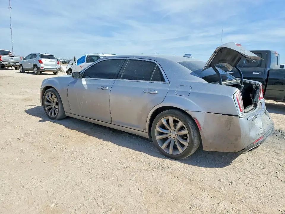 2017 CHRYSLER 300 LIMITED  