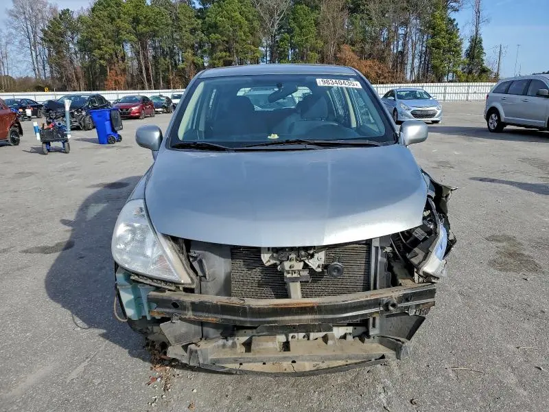 2010 NISSAN VERSA S  