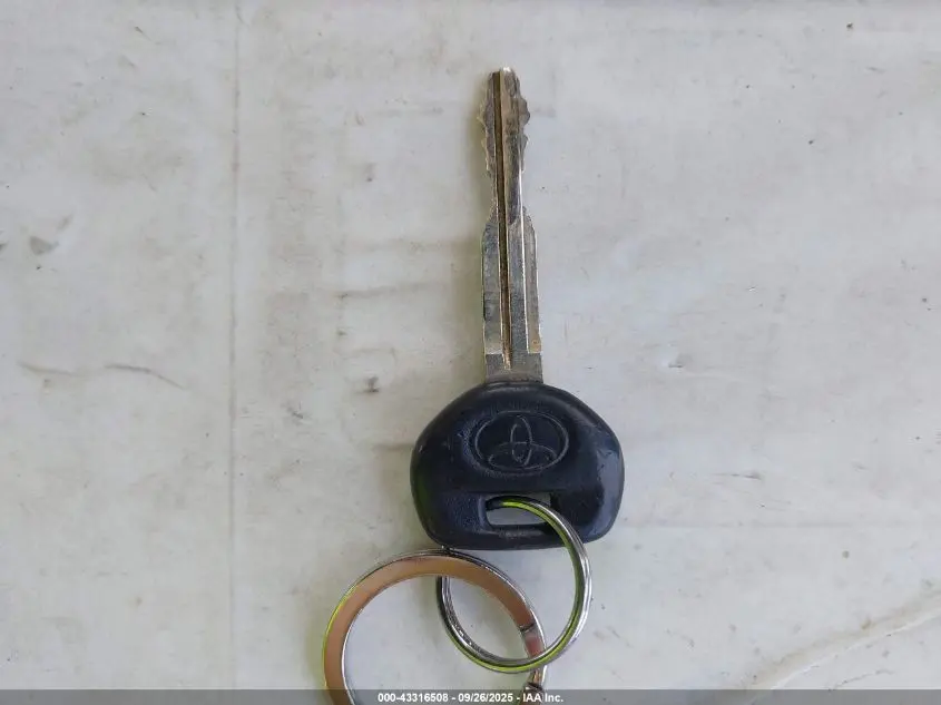 2012 TOYOTA HIGHLANDER BASE V6