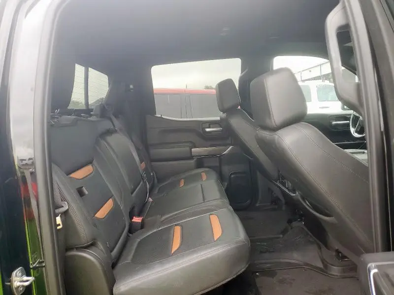 2021 GMC SIERRA K1500 AT4  