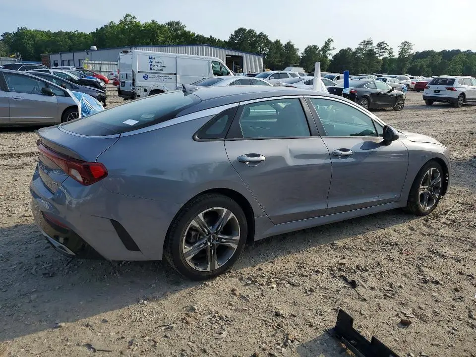 2022 KIA K5 LXS  