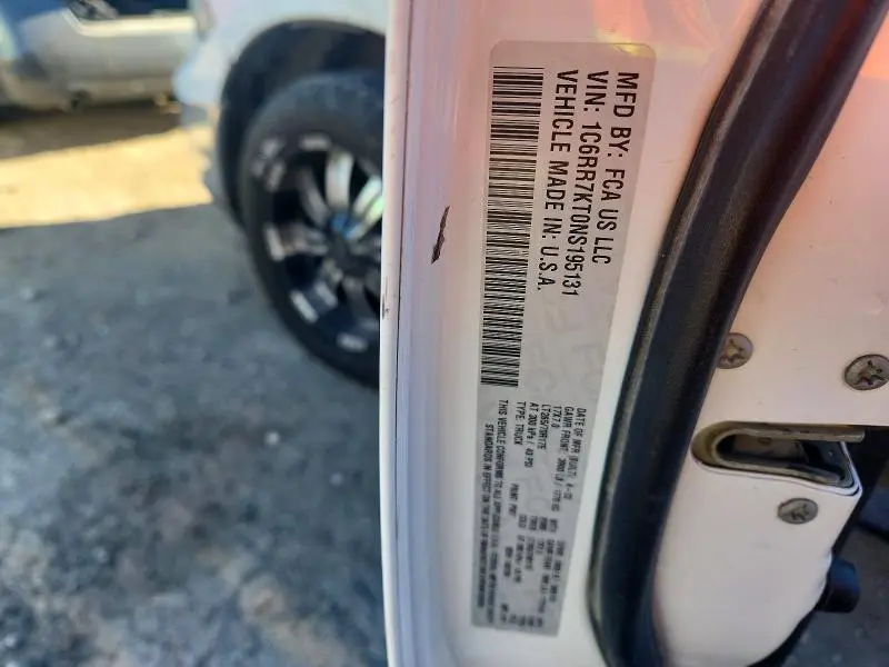 2022 RAM 1500 CLASSIC TRADESMAN  