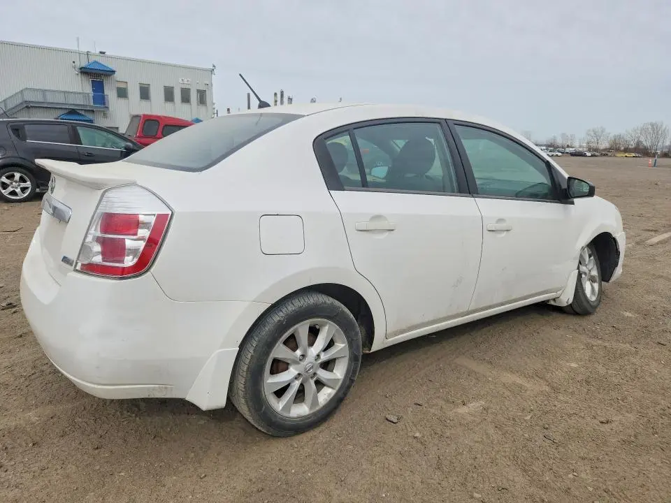 2011 NISSAN SENTRA 2.0  