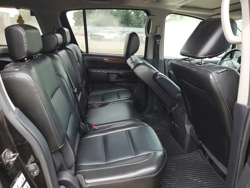 2011 NISSAN ARMADA SV  