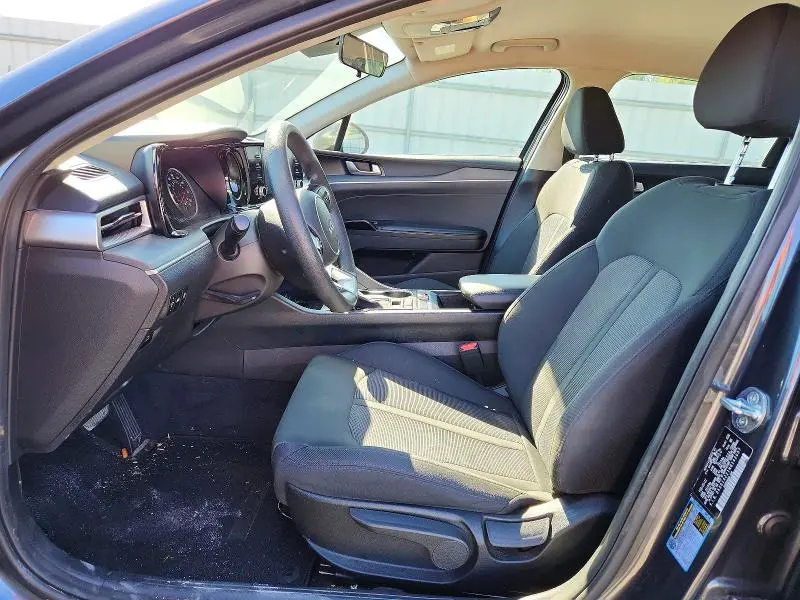2022 KIA K5 LXS  