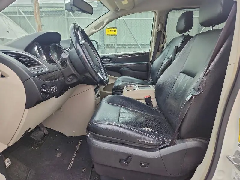 2011 CHRYSLER TOWN & COUNTRY TOURING L  