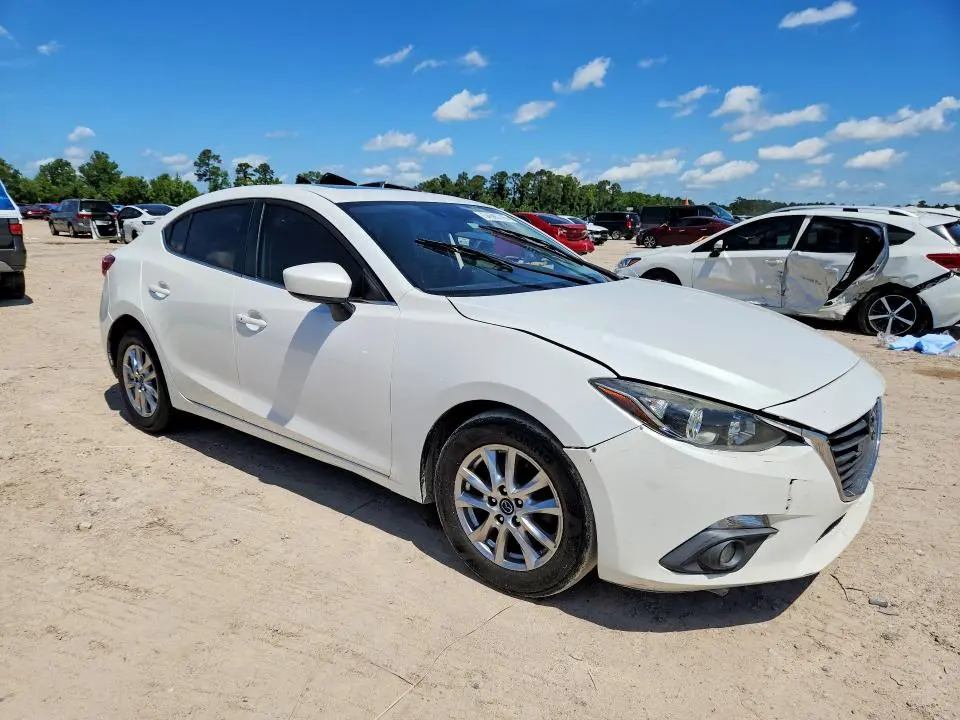 2016 MAZDA 3 TOURING  
