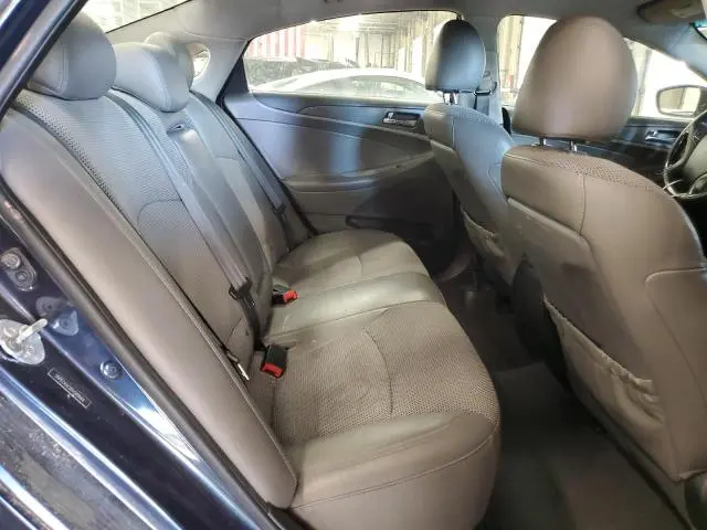 2013 HYUNDAI SONATA SE  