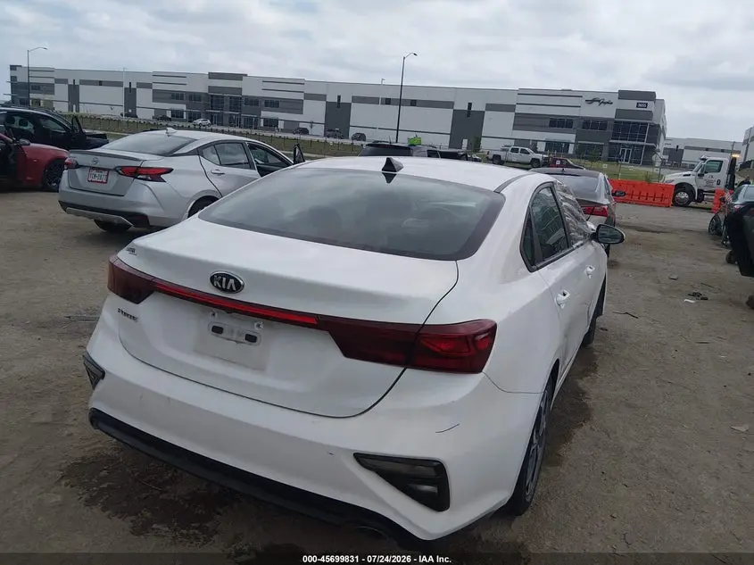2021 KIA FORTE LXS