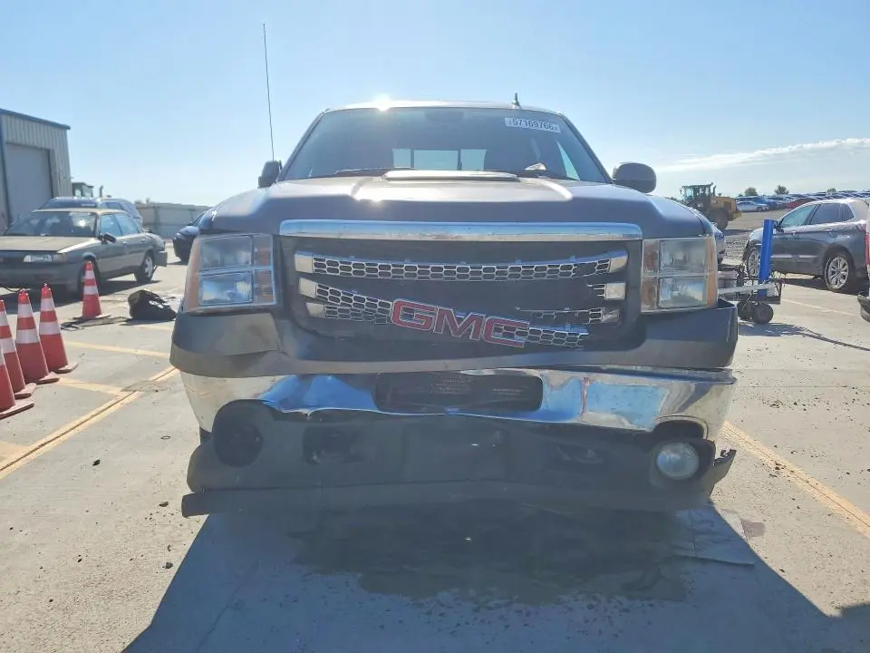 2014 GMC SIERRA K2500 SLT  