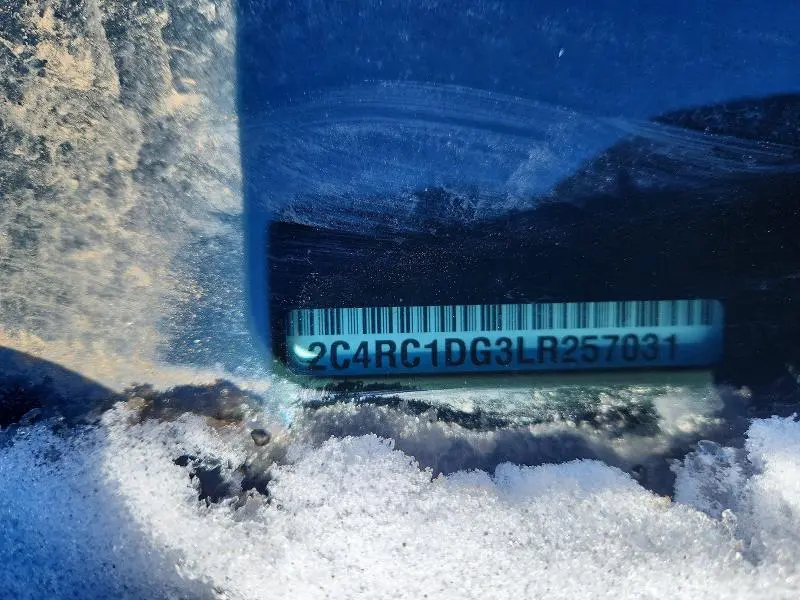 2020 CHRYSLER VOYAGER LXI  