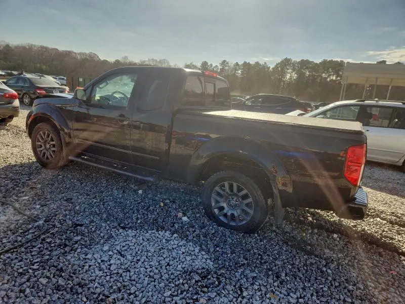 2012 NISSAN FRONTIER SV  