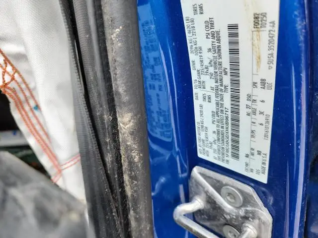 2017 FORD ESCAPE SE  