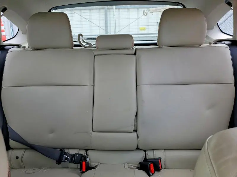 2017 SUBARU CROSSTREK LIMITED  