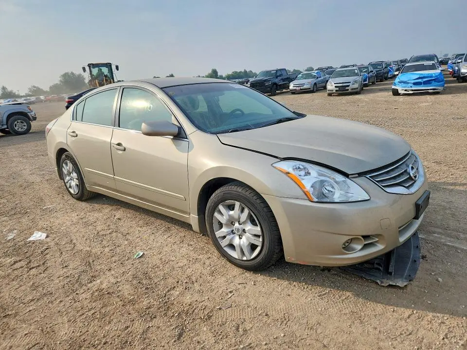 2010 NISSAN ALTIMA BASE/S  