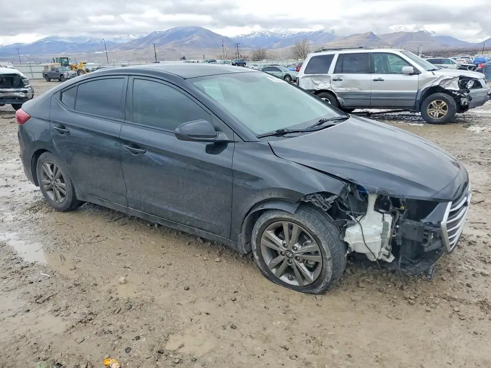 2018 HYUNDAI ELANTRA SEL  