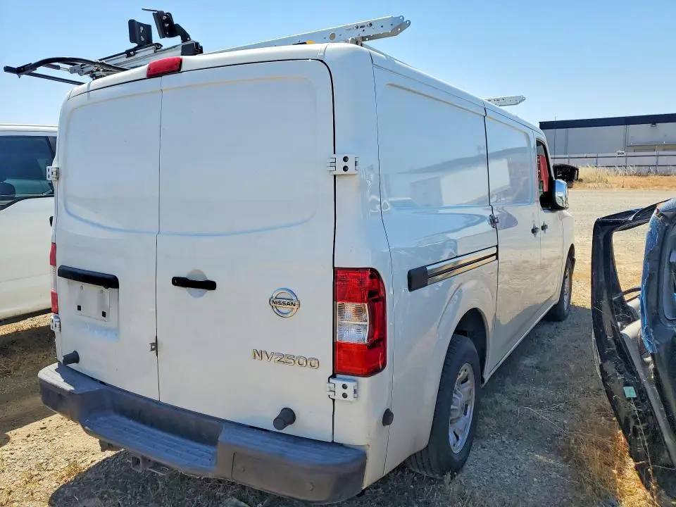 2021 NISSAN NV 2500 SV CARGO-CLN TITLE-PRI FLEET