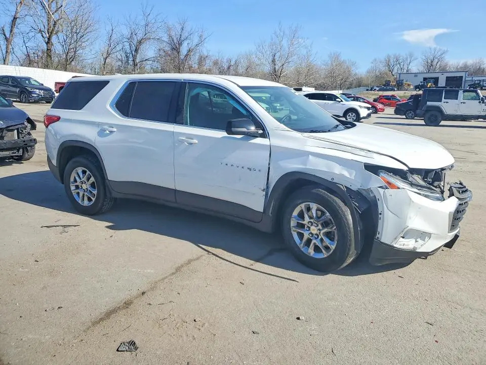 2021 CHEVROLET TRAVERSE LS  