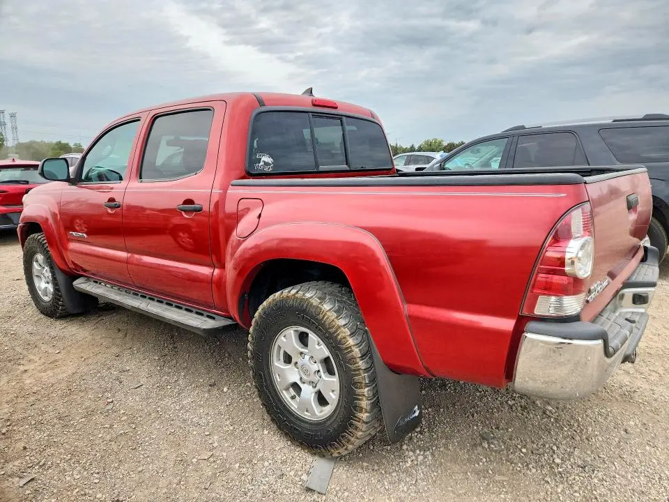 2015 TOYOTA TACOMA V6  