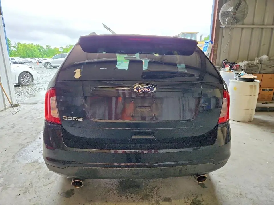 2011 FORD EDGE SE  