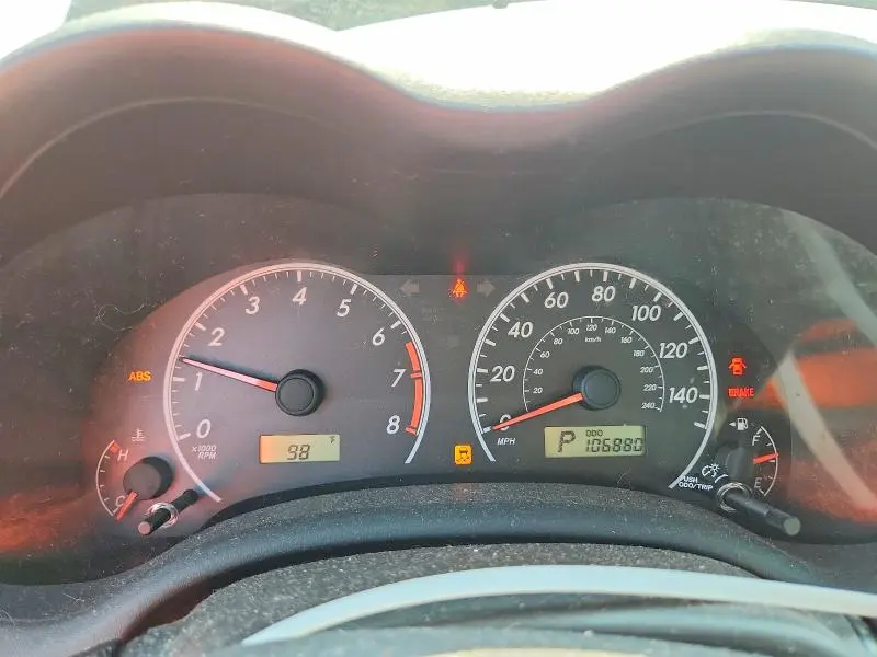 2013 TOYOTA COROLLA LE  