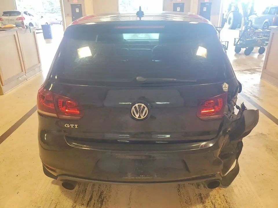 2012 VOLKSWAGEN GTI   