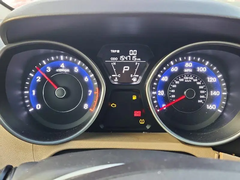 2012 HYUNDAI ELANTRA GLS  